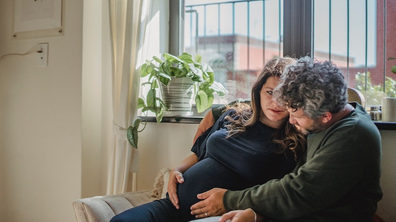 Kontrakcija u trudnoći - Šta je izaziva i kako je prepoznati?