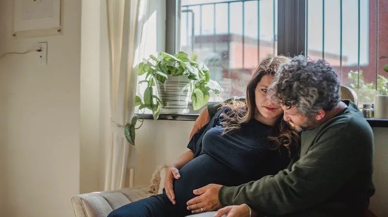 Kontrakcija u trudnoći - Šta je izaziva i kako je prepoznati?