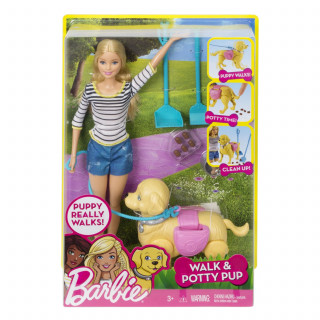 Barbie i psić u šetnji