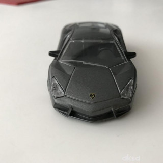 Rastar automobil Lamborgini 1:43 2020