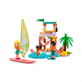 Zabava na plaži za surfere