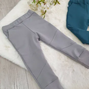 Pcelica Maja Donji dio trenerke vel.86-98 