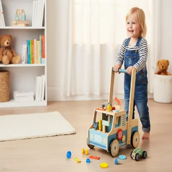 Cute&Cool drvena igračka guralica sa alatom 