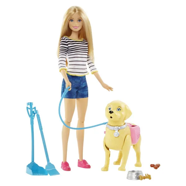 Barbie i psić u šetnji