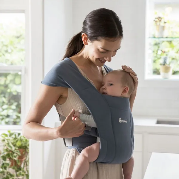 Ergobaby kengur nosiljka Embrace, Oxford Blue