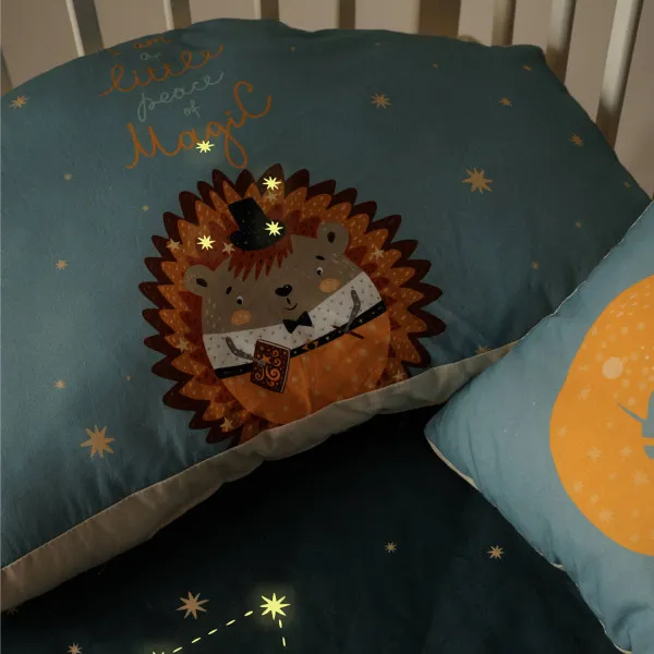 Stefan punjena svetleća posteljina Stay magical