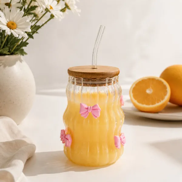 Be Cute staklena čaša sa slamčicom, mašnice 