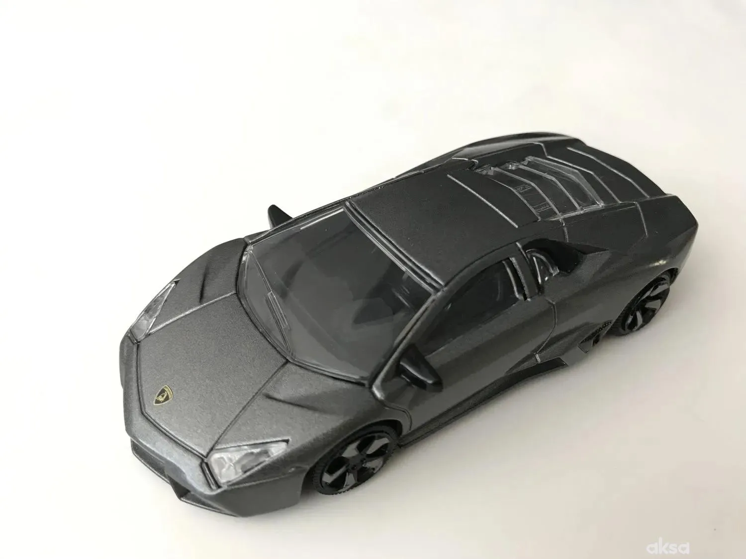 Rastar automobil Lamborgini 1:43 2020