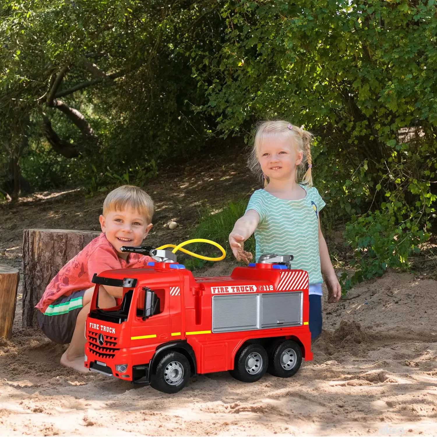 Lena igračka Maxi vatrogasno vozilo Arocs 