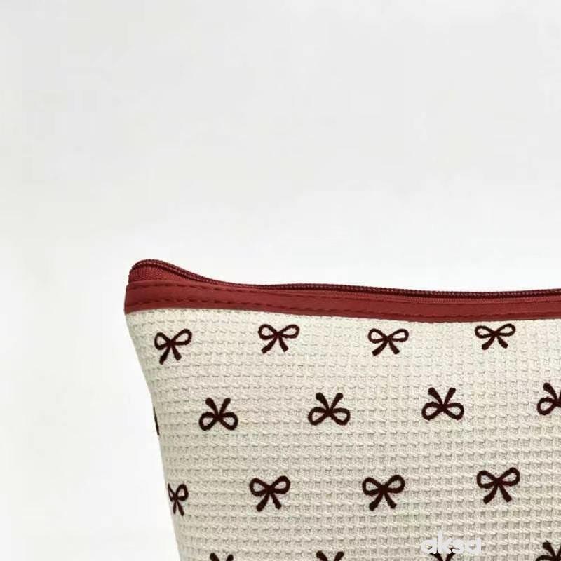 Be cut neseser bordo mašnice 17x6x14cm 